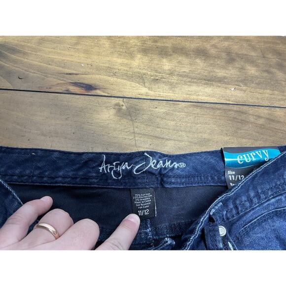 ARIYA JEANS Women's Size 11/12 Curvy Flare Dark Wash NWT - Picture 7 of 14